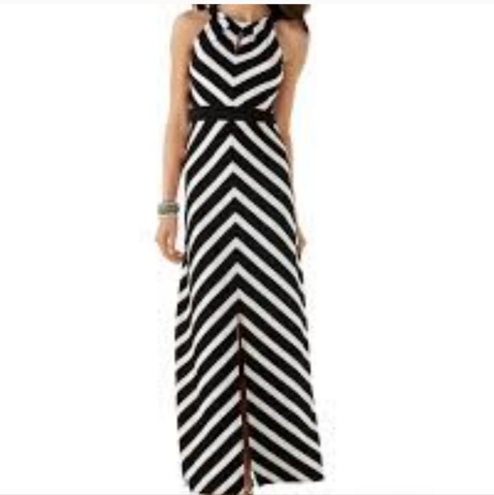 White House | Black Market black & white striped maxi dress size medium 🖤🤍🖤🤍